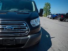 2016 Ford Transit Wagon T150 - Auxiliary Audio Input - Photo 11