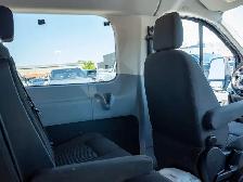 2016 Ford Transit Wagon T150 - Auxiliary Audio Input - Photo 16