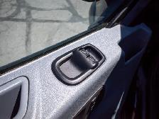 2016 Ford Transit Wagon T150 - Auxiliary Audio Input - Photo 23