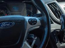 2016 Ford Transit Wagon T150 - Auxiliary Audio Input - Photo 29