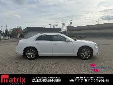 2021 Chrysler 300 Touring - Photo 4
