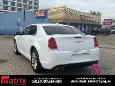 2021 Chrysler 300 Touring - Photo 7
