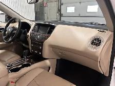 Nissan Pathfinder Platine 4x4 2019 à vendre - Photo 24