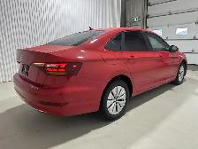Volkswagen Jetta Comfortline avec boîte manuelle 2019 à vendre - Photo 5