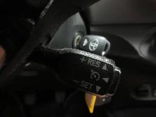 TOYOTA YARIS 2018 LE SIEGES CHAUFFANT CAMERA RECUL MAGS PNEUS ÉT - Photo 8