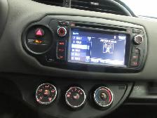 TOYOTA YARIS 2018 LE SIEGES CHAUFFANT CAMERA RECUL MAGS PNEUS ÉT - Photo 16