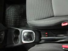 TOYOTA YARIS 2018 LE SIEGES CHAUFFANT CAMERA RECUL MAGS PNEUS ÉT - Photo 18