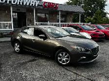 2014 Mazda Mazda3 4dr Sdn GX-SKY LOW KM - Photo 4