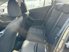 2014 Mazda Mazda3 4dr Sdn GX-SKY LOW KM - Photo 14