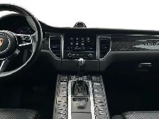 2018 Porsche Macan Turbo / AWD - Photo 13
