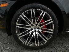 2018 Porsche Macan Turbo / AWD - Photo 16
