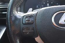 2017 Lexus IS - Photo 11