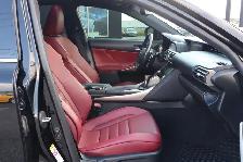 2017 Lexus IS - Photo 19