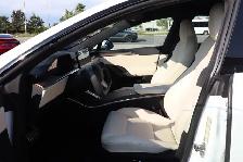 2023 Tesla Model S - Photo 15