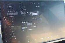 2023 Tesla Model S - Photo 23