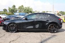 2021 Mazda MAZDA3 - Photo 4