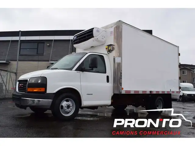 2014 GMC Savana Cargo Van Réfrigéré  Cube 14 pieds  Prise de