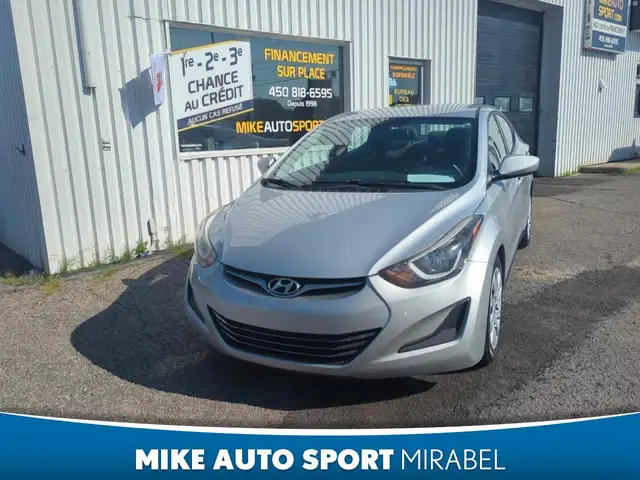 Hyundai Elantra Berline 4 portes, boîte automatique, GL 2014 à v