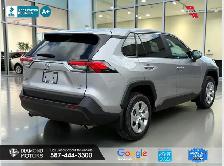 2022 Toyota RAV4 LE AWD - No accidents - Brand New Tires - Photo 5
