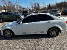 2010 mercedes-Benz C250 300,000 km as is - Photo 5
