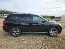 2017 Nissan Pathfinder - Photo 6