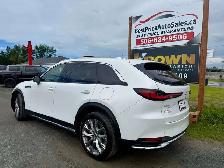 2025 Mazda CX-90 GT! CLEAN CARFAX! CAPTAIN SEATS! 7 PASS! NEW MV - Photo 3