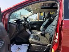 2016 Ford Escape SE! SUNROOF! CLEAN CARFAX! 4X4! NEW MVI! - Photo 10