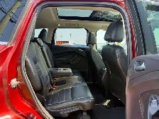 2016 Ford Escape SE! SUNROOF! CLEAN CARFAX! 4X4! NEW MVI! - Photo 17