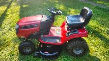 Craftsman lawn tractor 21hp 42'cut $1200 ph.902 565-7430