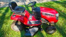 Craftsman lawn tractor 21hp 42'cut $1200 ph.902 565-7430 - Photo 2