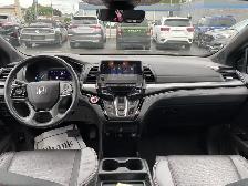 2024 Honda Odyssey Black Edition Auto - Photo 15