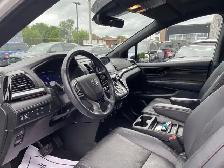 2024 Honda Odyssey Black Edition Auto - Photo 17