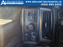 2018 Chevrolet Silverado 1500 Z71 1LT 4x4 Crew Cab - Photo 24