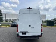 2019 Mercedes-Benz Sprinter Van - Photo 2