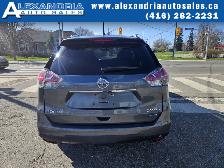 2015 Nissan Rogue SV AWD 7 Passengers - Photo 5