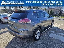 2015 Nissan Rogue SV AWD 7 Passengers - Photo 6