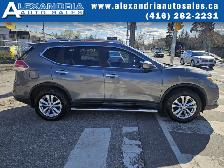 2015 Nissan Rogue SV AWD 7 Passengers - Photo 7