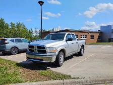 2009 Ram 1500 4dr 4x4 Long box 5.7 Hemi