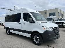 2019 Mercedes-Benz Sprinter Van - Photo 2