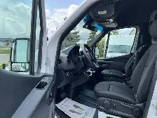 2019 Mercedes-Benz Sprinter Van - Photo 6