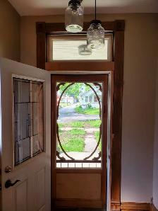MID-TOWN VICTORIAN BEAUTY,BRIGHT, SPACIOUS 1,000 SQ. FT. TWO-BD