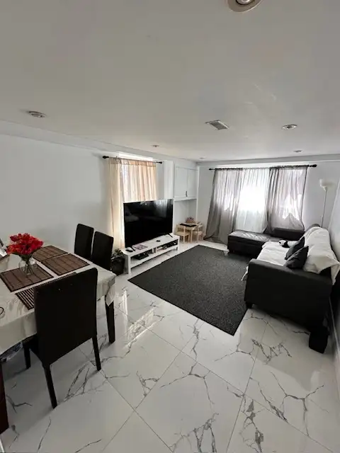 ONE BEDROOM APARTMENT FOR RENT