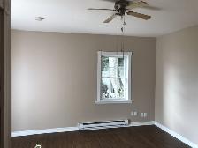 Oshawa, bright,  main floor, legal bachelor apartment $1499 - Photo 10