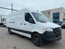 2020 Mercedes-Benz Sprinter Cargo Van Mercedes Sprinter 2500 — C - Photo 3