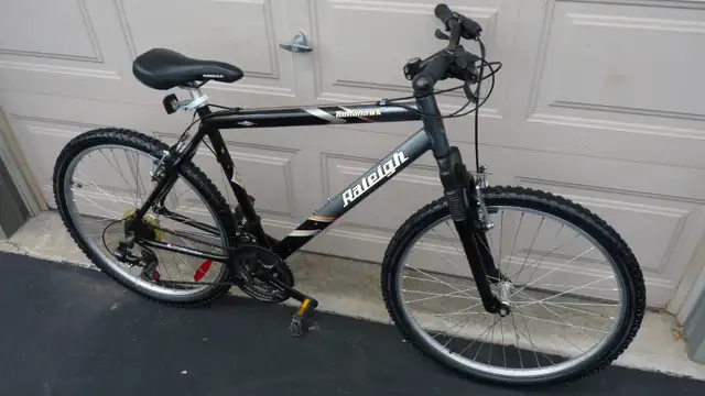 Men Commuter Bicycle