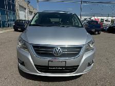 2009 Volkswagen Routan SEL Premium - Photo 3