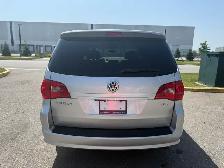 2009 Volkswagen Routan SEL Premium - Photo 7