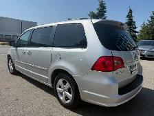 2009 Volkswagen Routan SEL Premium - Photo 8