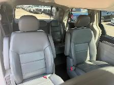 2009 Volkswagen Routan SEL Premium - Photo 14