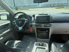 2009 Volkswagen Routan SEL Premium - Photo 16